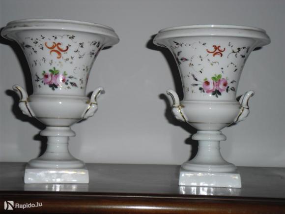 Vases en porcelaine